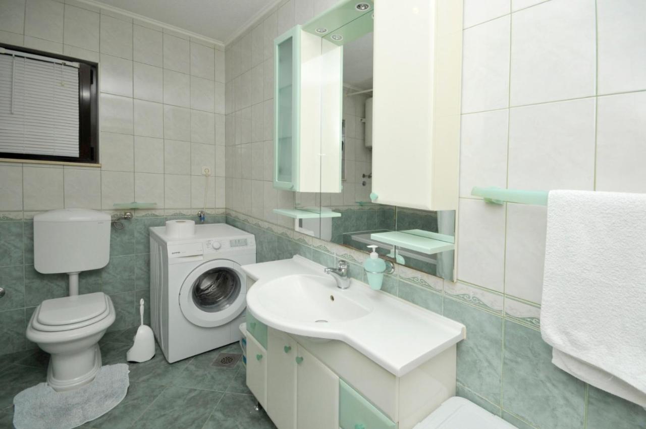 Roso Apartment With Sea View Трогир Экстерьер фото